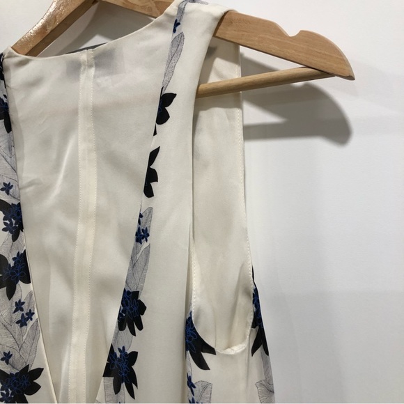 A.L.C. White with blue flowers silk sleeveless dress. Size 0. - Picture 7 of 12